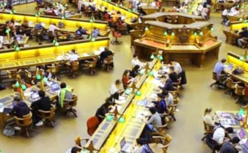 ��ѧ����ίԱ��ְ����11ƪ