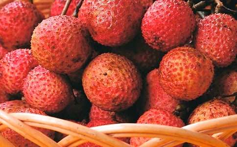 �μ��ö���֦