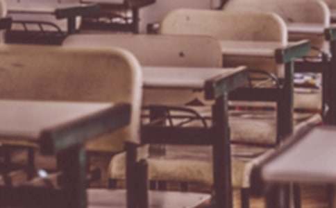 ѧУ����Ļ����