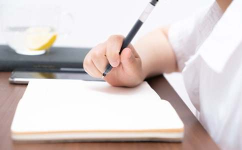 ��������300��10ƪ������