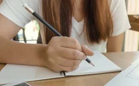 ���ؽ�ͨ�������ġ�����6ƪ��